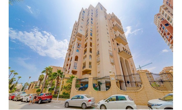 Sale - Apartment / flat -
Torrevieja