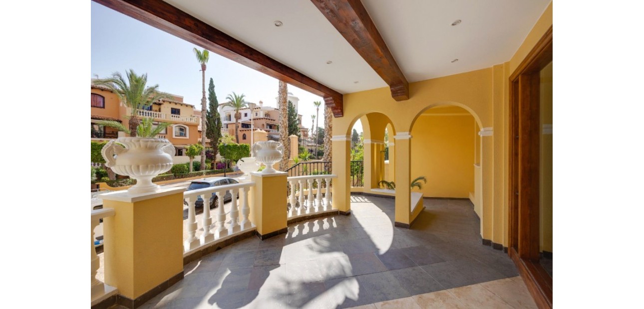 Sale - Apartment / flat -
Torrevieja