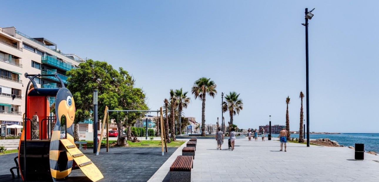 Sale - Apartment / flat -
Torrevieja