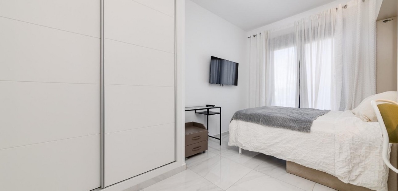 Venta - Semi - Detached Villa -
Orihuela Costa - Villamartín