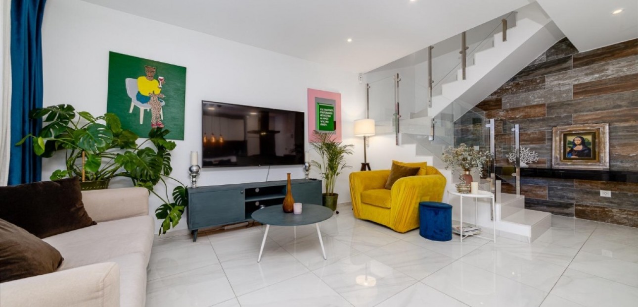 Venta - Semi - Detached Villa -
Orihuela Costa - Villamartín