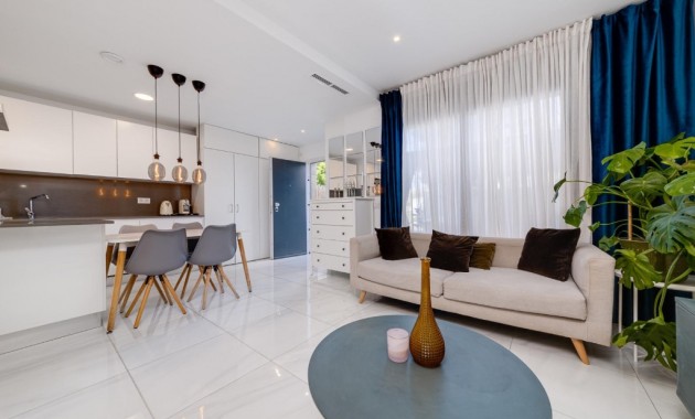 Venta - Semi - Detached Villa -
Orihuela Costa - Villamartín