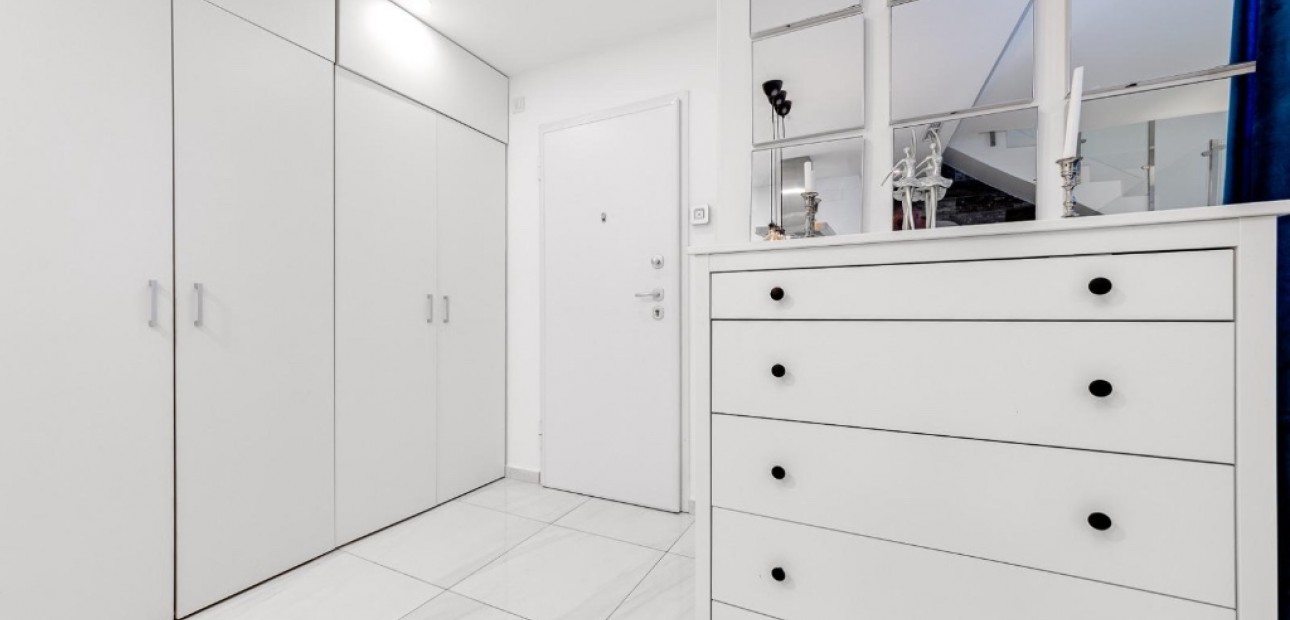 Venta - Semi - Detached Villa -
Orihuela Costa - Villamartín