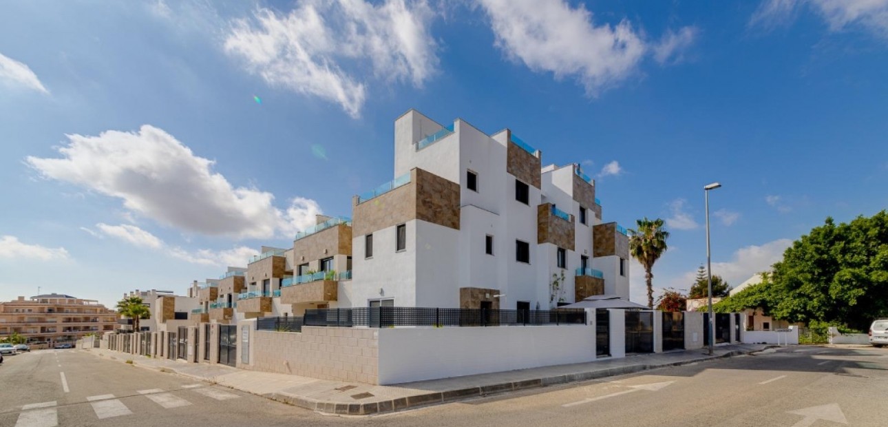 Venta - Semi - Detached Villa -
Orihuela Costa - Villamartín