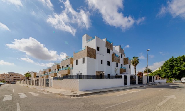 Venta - Semi - Detached Villa -
Orihuela Costa - Villamartín