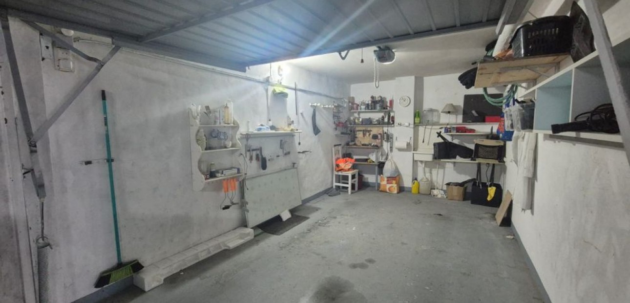 Sale - Apartment / flat -
Punta Prima