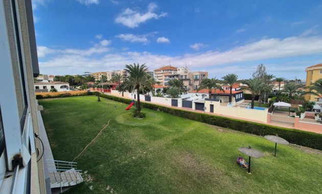 Sale - Apartment / flat -
Punta Prima
