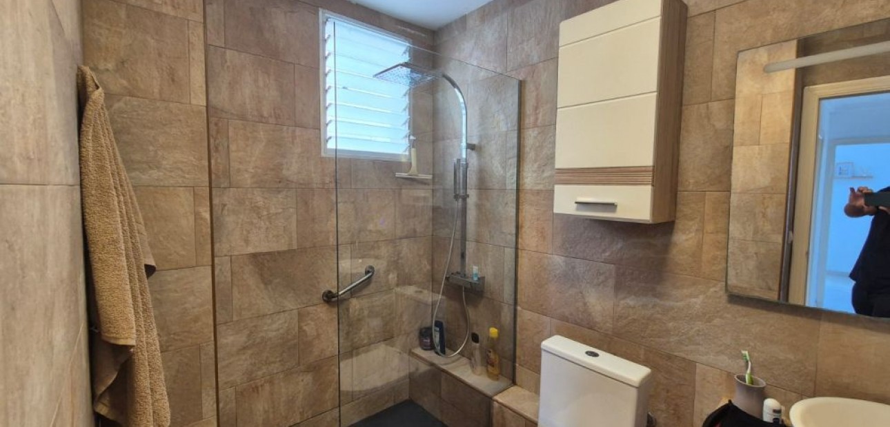 Sale - Apartment / flat -
Punta Prima