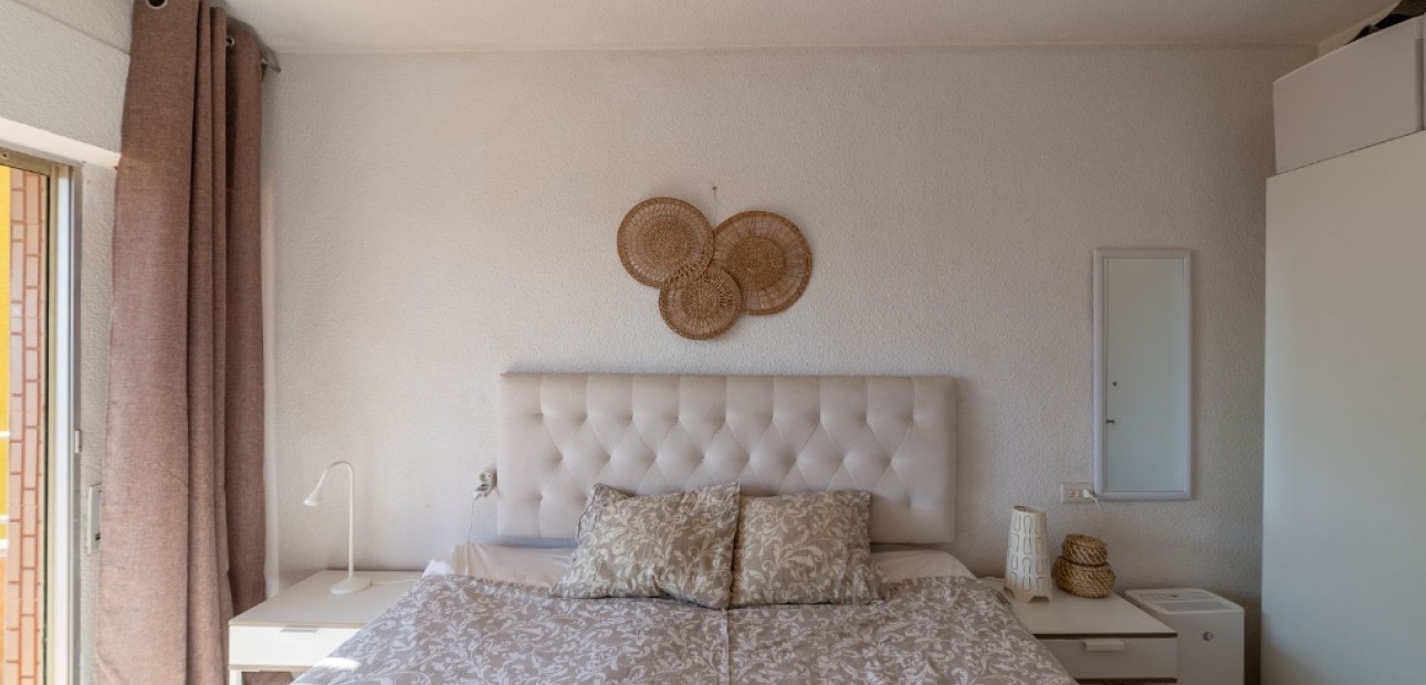 Herverkoop - Appartement / flat -
Punta Prima