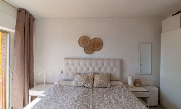 Herverkoop - Appartement / flat -
Punta Prima