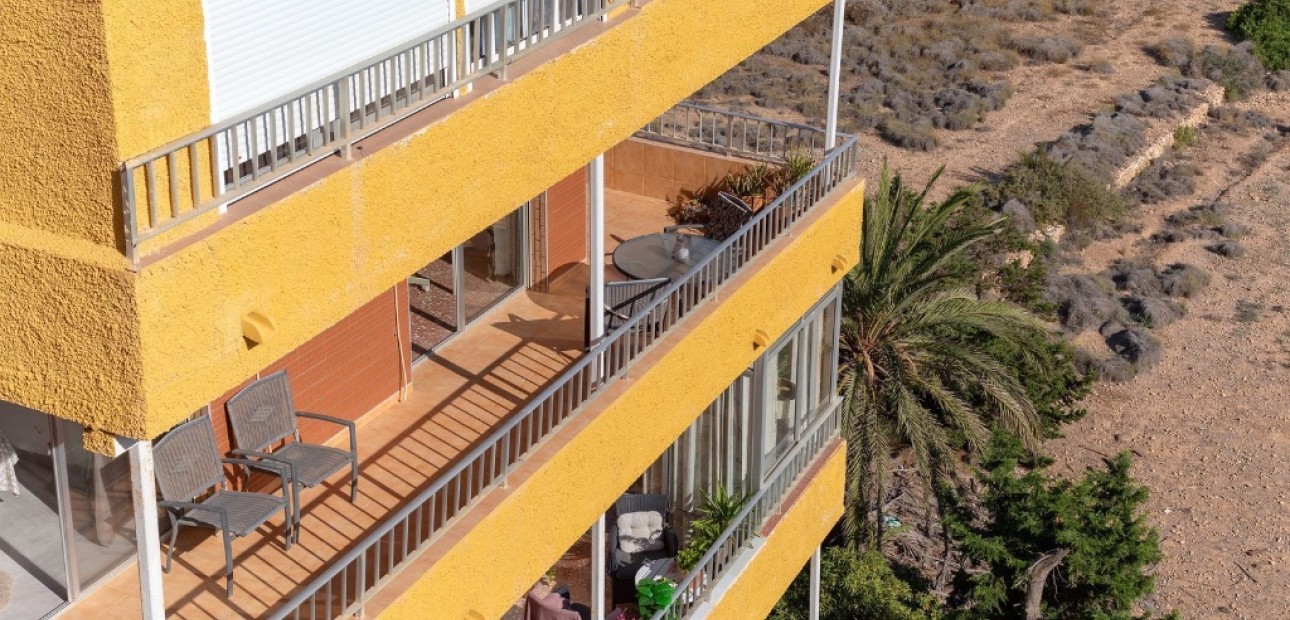 Herverkoop - Appartement / flat -
Punta Prima