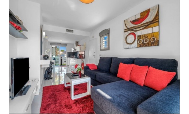 Sale - Apartment / flat -
Punta Prima