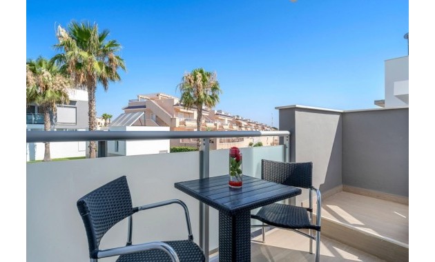 Sale - Apartment / flat -
Punta Prima