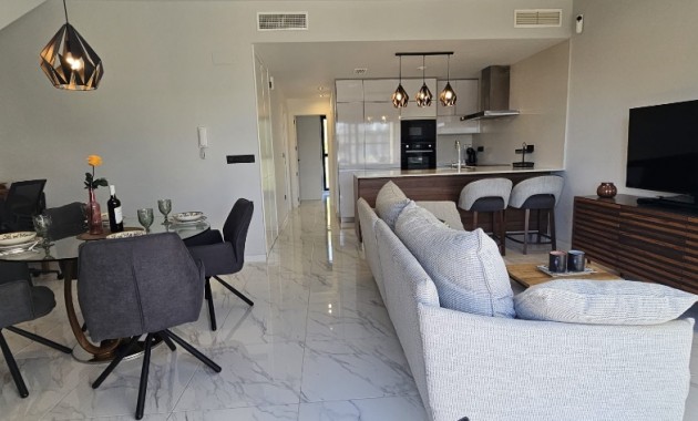 Venta - Apartamento / piso -
Punta Prima