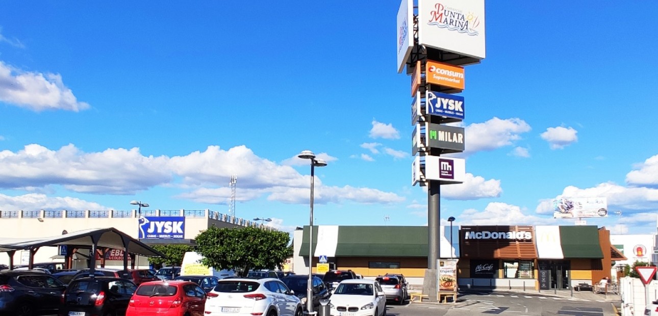 Venta - Apartamento / piso -
Punta Prima