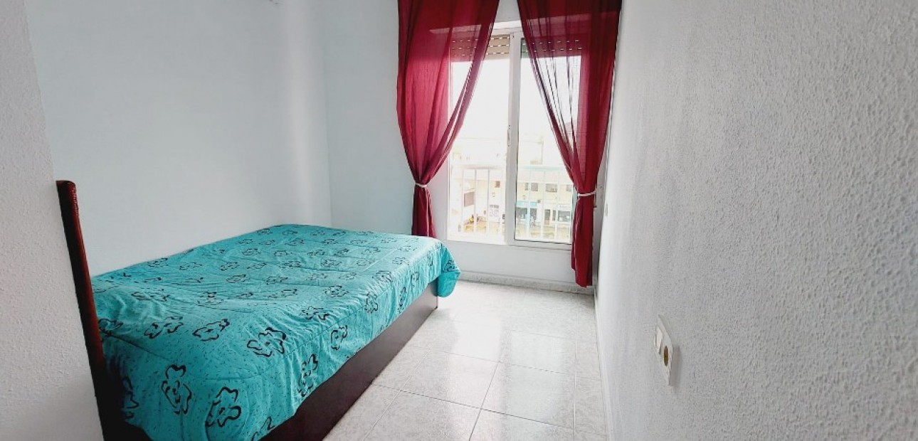 Sale - Apartment / flat -
Torrevieja
