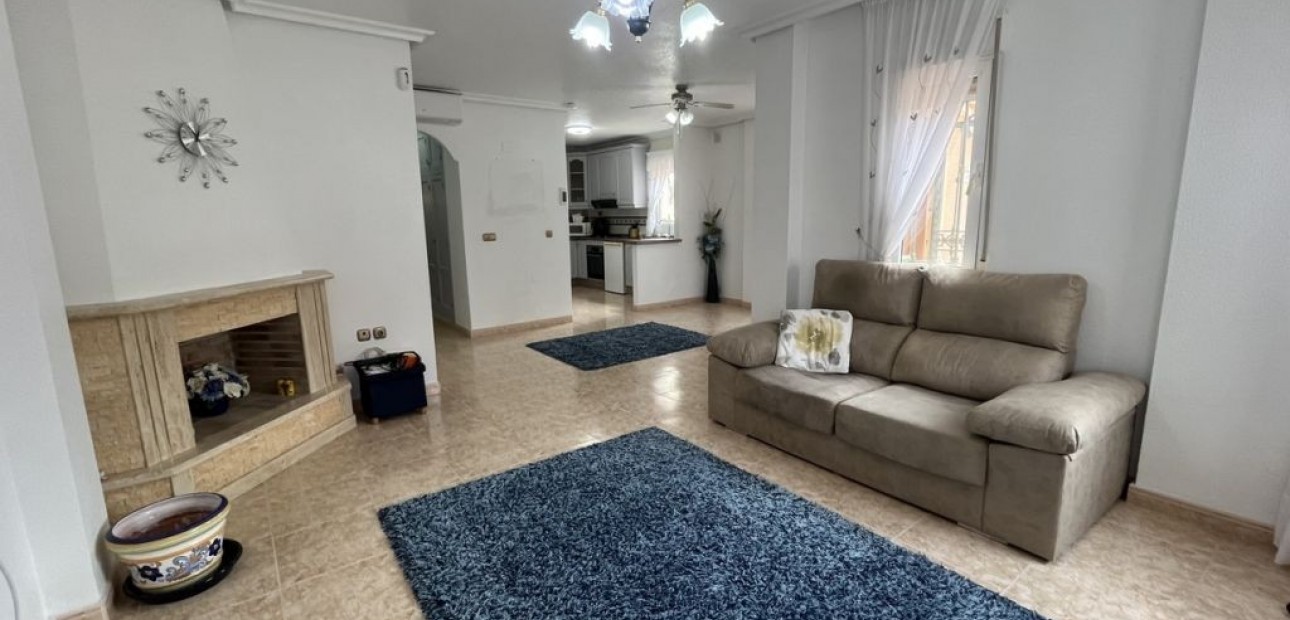 Venta - Vila -
Almoradí