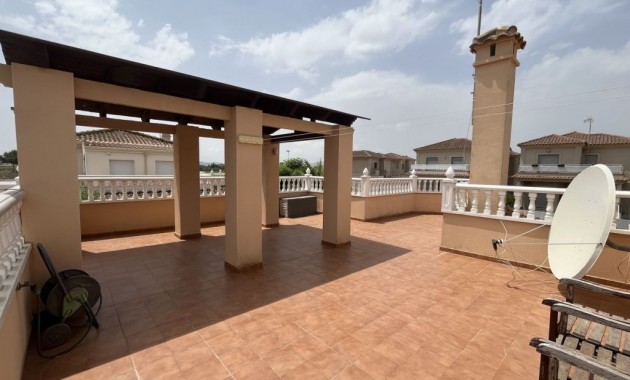 Venta - Vila -
Almoradí