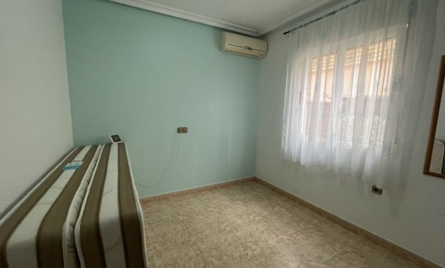 Venta - Vila -
Almoradí