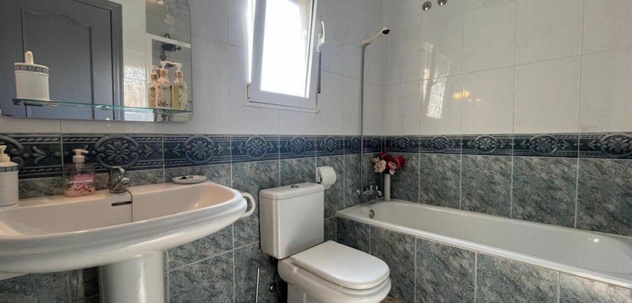 Venta - Vila -
Almoradí