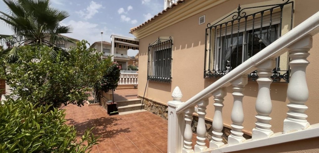 Venta - Vila -
Almoradí