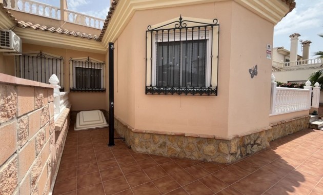 Venta - Vila -
Almoradí