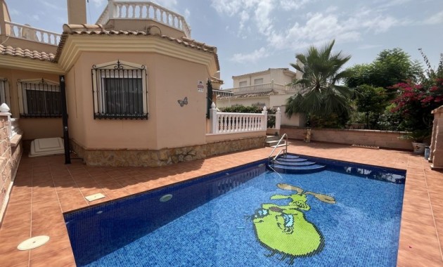 Venta - Vila -
Almoradí