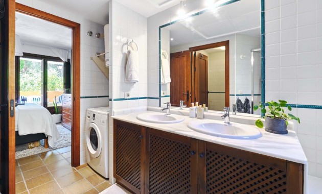 Sale - Apartment / flat -
Punta Prima