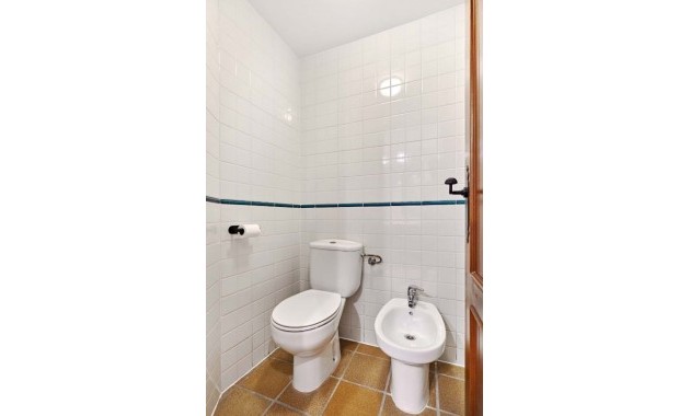 Sale - Apartment / flat -
Punta Prima