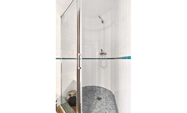 Sale - Apartment / flat -
Punta Prima