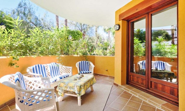 Sale - Apartment / flat -
Punta Prima