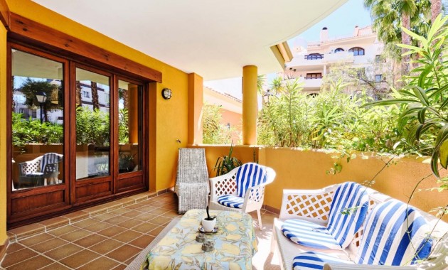 Sale - Apartment / flat -
Punta Prima