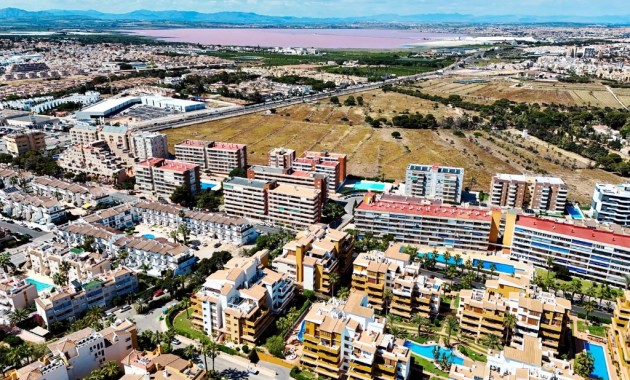 Sale - Apartment / flat -
Punta Prima