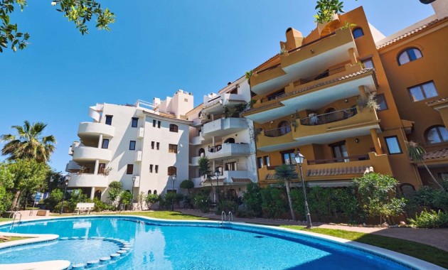 Sale - Apartment / flat -
Punta Prima