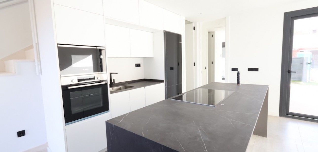 Herverkoop - Villa -
Los Alcazares - Santa Rosalía