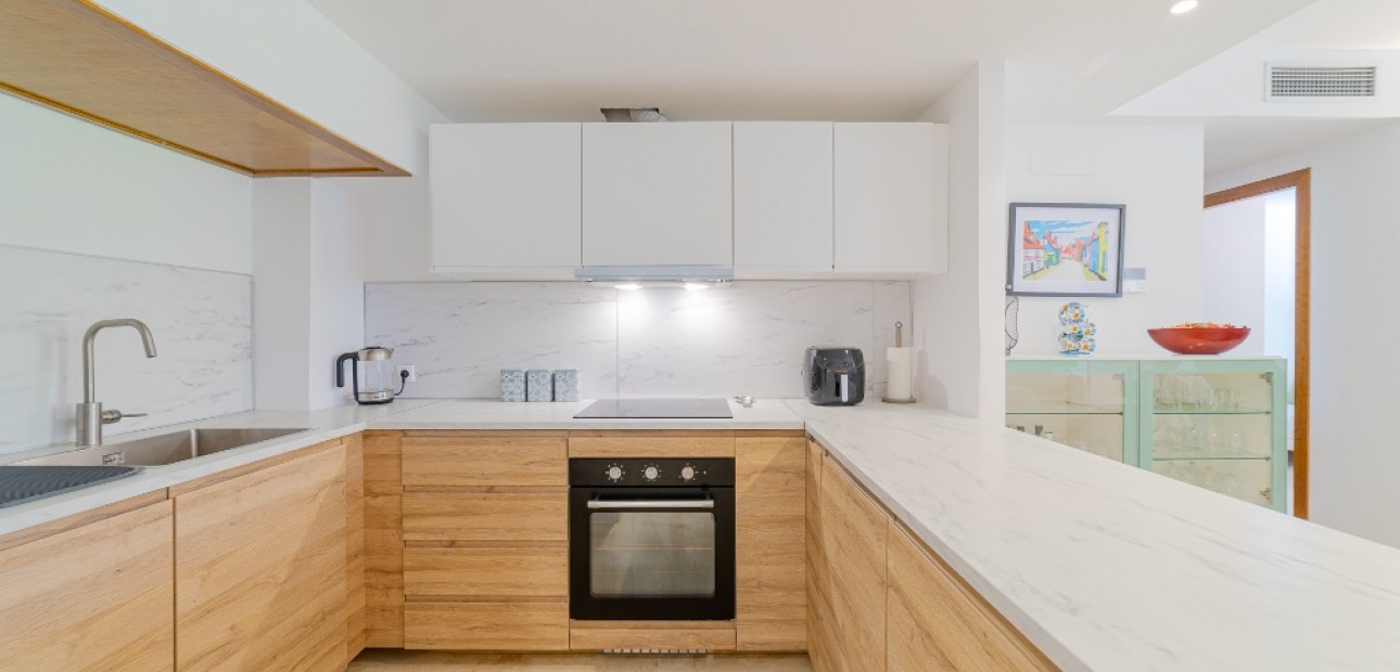 Sale - Apartment / flat -
Punta Prima