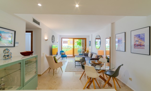 Sale - Apartment / flat -
Punta Prima