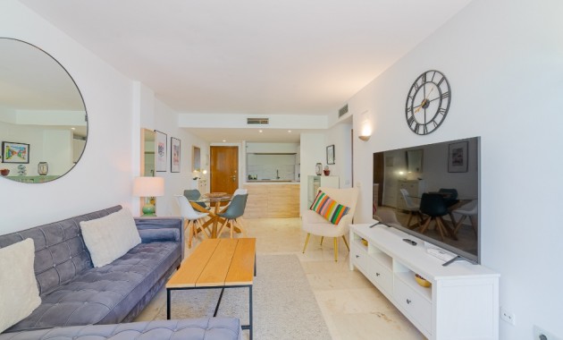Sale - Apartment / flat -
Punta Prima