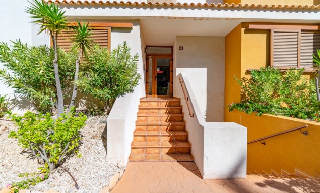 Sale - Apartment / flat -
Punta Prima