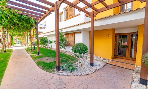 Sale - Apartment / flat -
Punta Prima