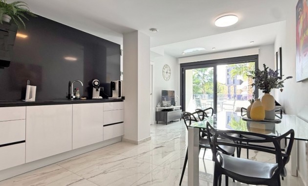 Herverkoop - Appartement / flat -
Los Altos