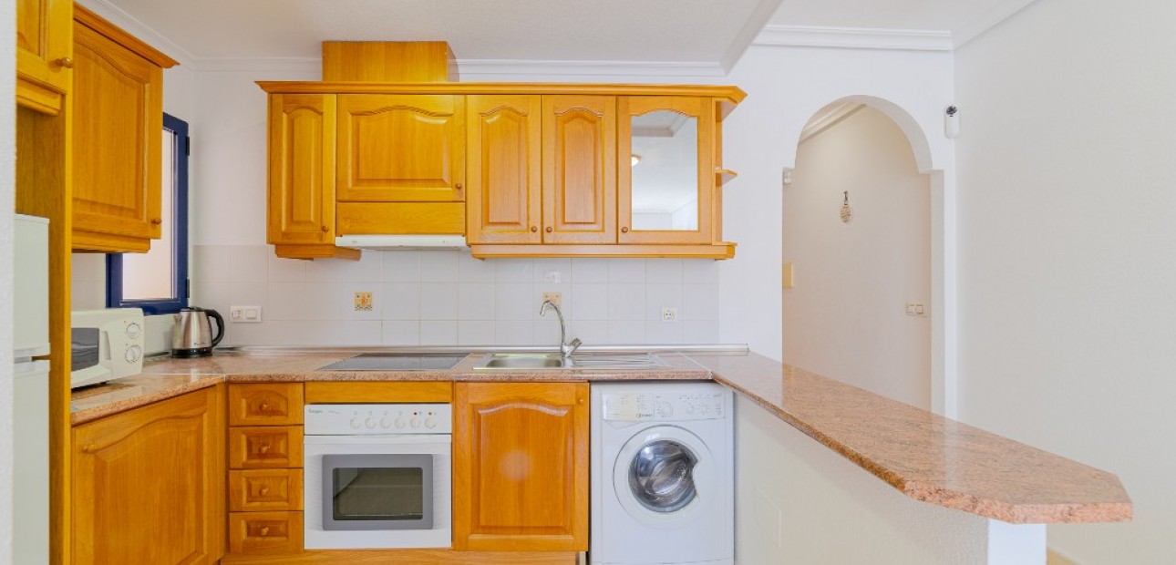 Venta - Apartamento / piso -
La Zenia