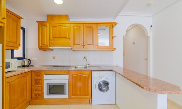 Venta - Apartamento / piso -
La Zenia