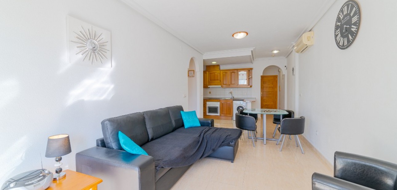 Venta - Apartamento / piso -
La Zenia