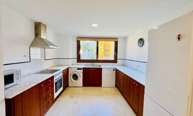 Venta - Apartamento / piso -
Punta Prima