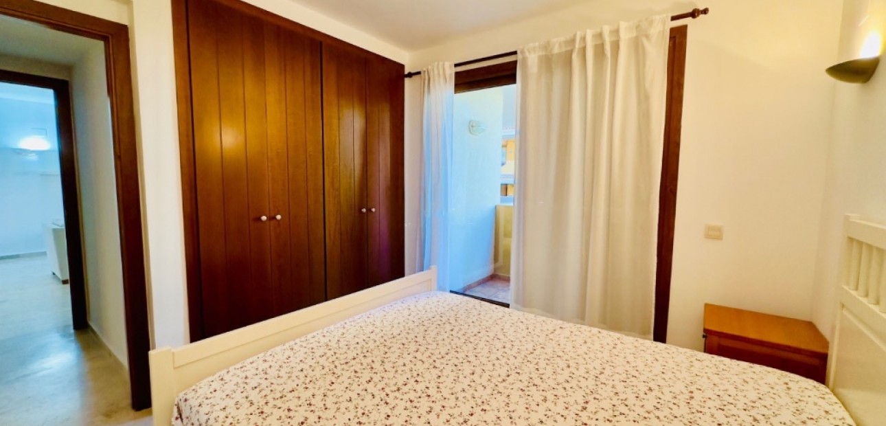 Venta - Apartamento / piso -
Punta Prima