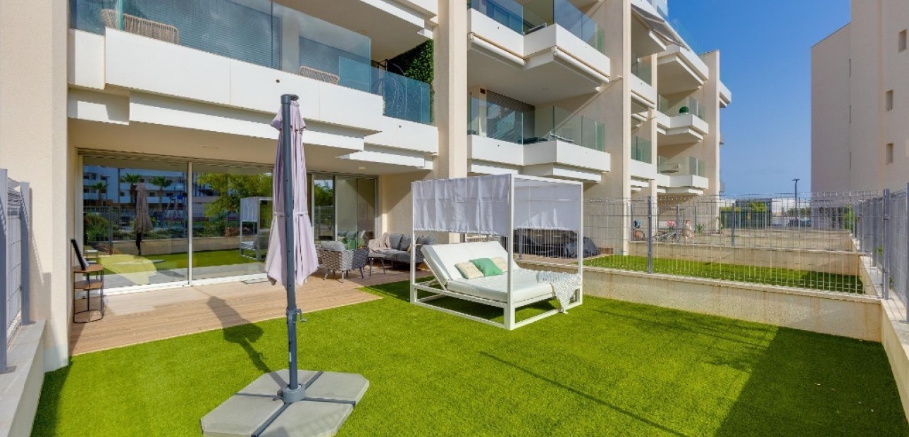 Herverkoop - Appartement / flat -
Orihuela Costa - Villamartín