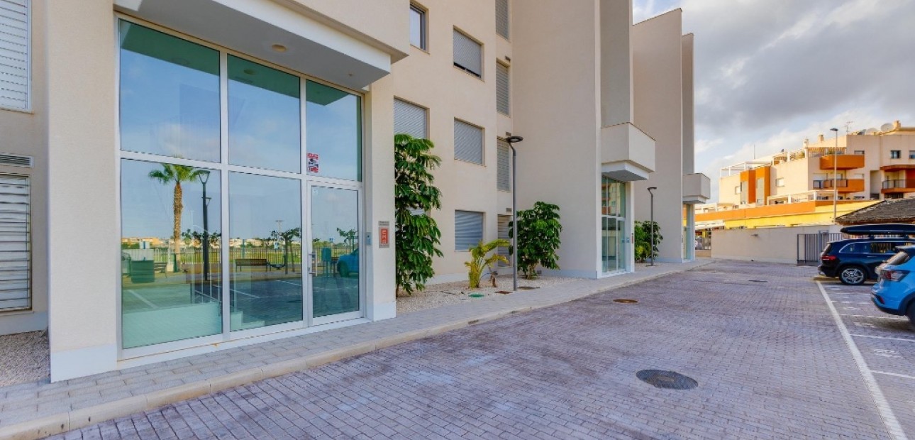 Herverkoop - Appartement / flat -
Orihuela Costa - Villamartín