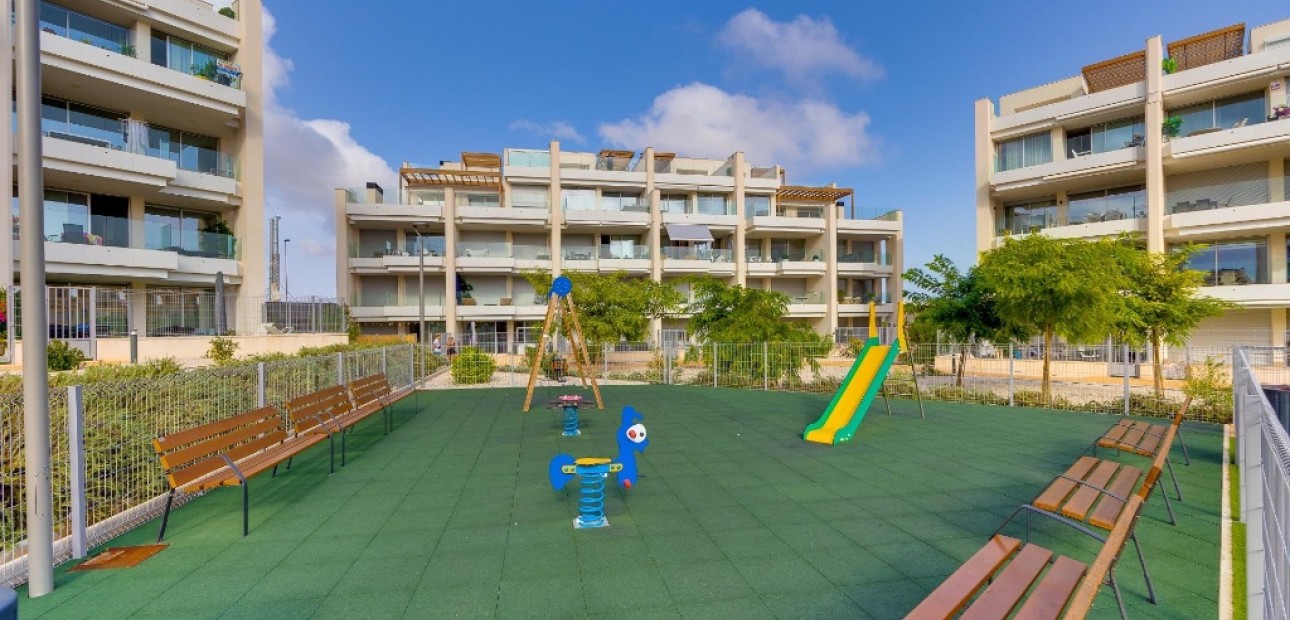 Herverkoop - Appartement / flat -
Orihuela Costa - Villamartín