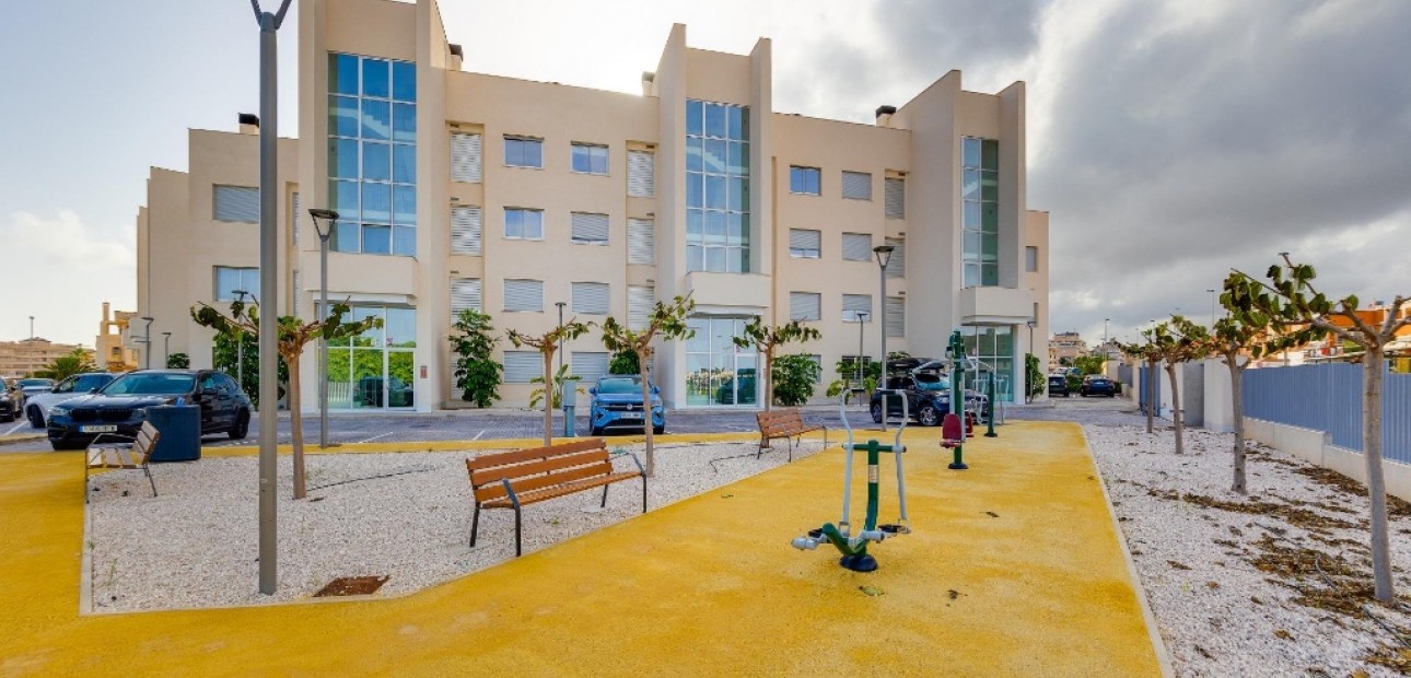 Herverkoop - Appartement / flat -
Orihuela Costa - Villamartín